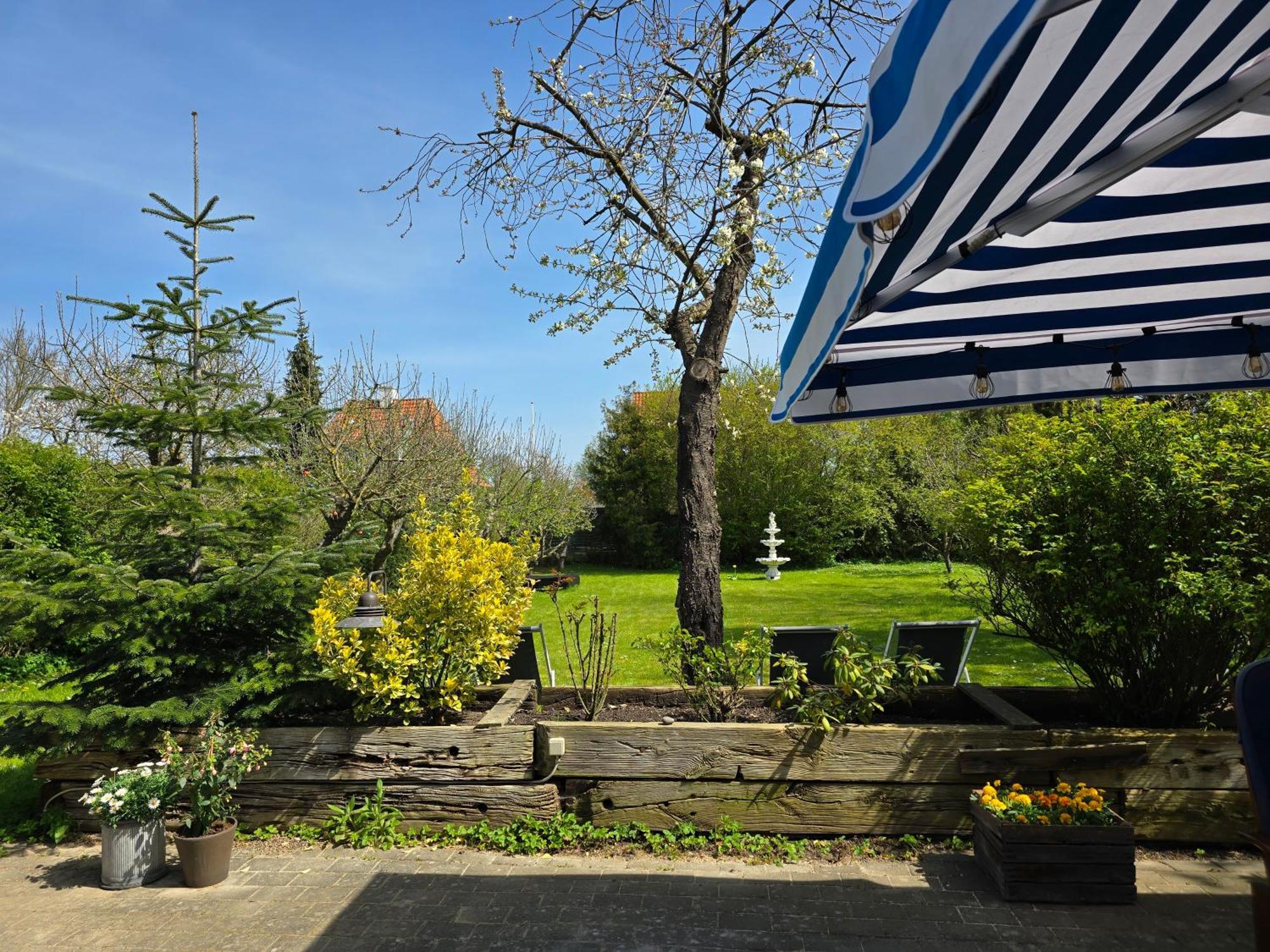 'blue House' In Vintage Villa&garden * Kopenhagen